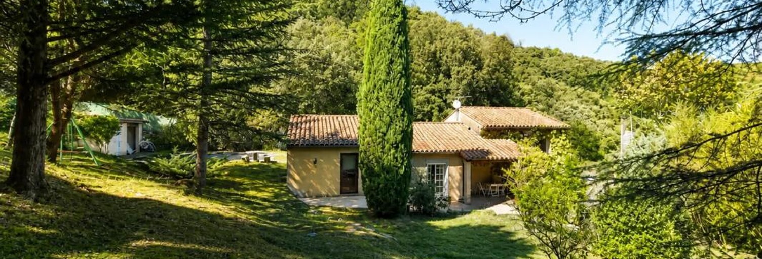 Maison 8 Pièces 169 m² à vendre à Saint-Pons-de-Thomières (34220)