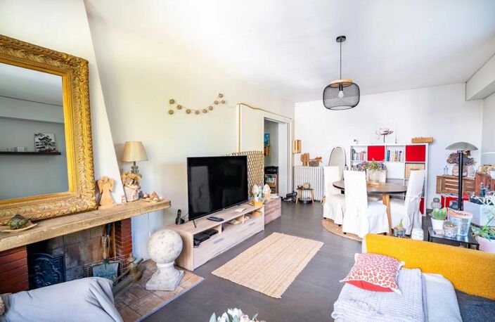 Appartement T4 de 92 m² situé à Bordeaux — photo 2