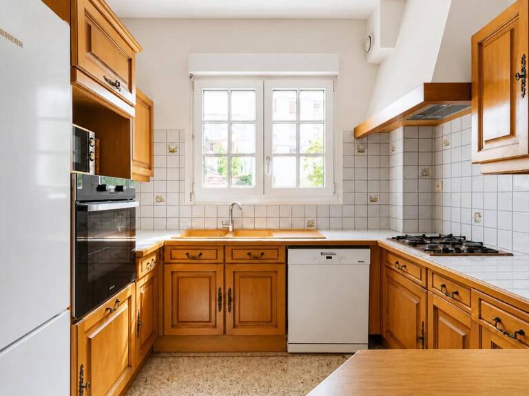 Maison de 8 pièces de 160 m² à Troyes — photo 1