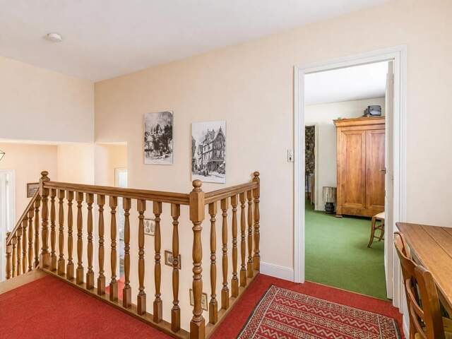 MAISON STYLE DE MAITRE DE 132M2- 4 CHAMBRES-JARDIN ET GARAGE — photo du bien
