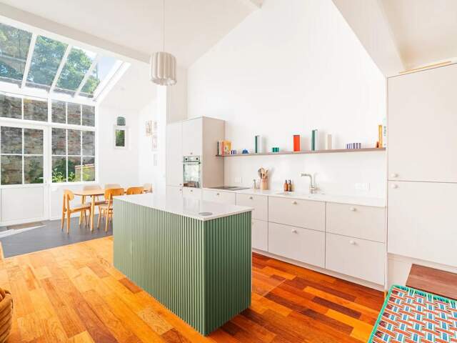 Maison en pierre rénovée de 142m² avec jardin – Saint Seurin — photo du bien