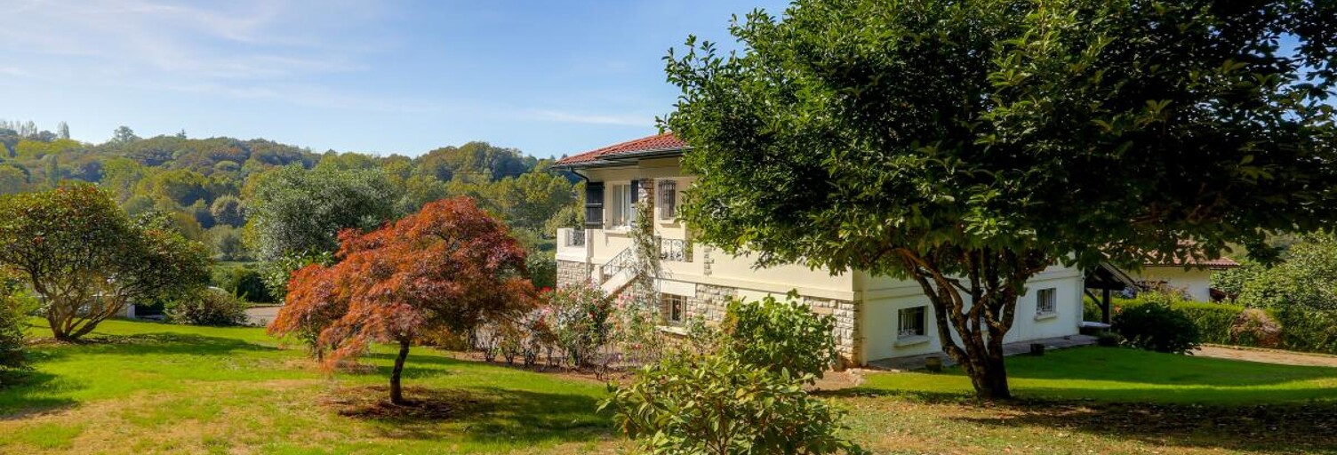 Maison 7 Pièces 188 m² à vendre à Ustaritz (64480)