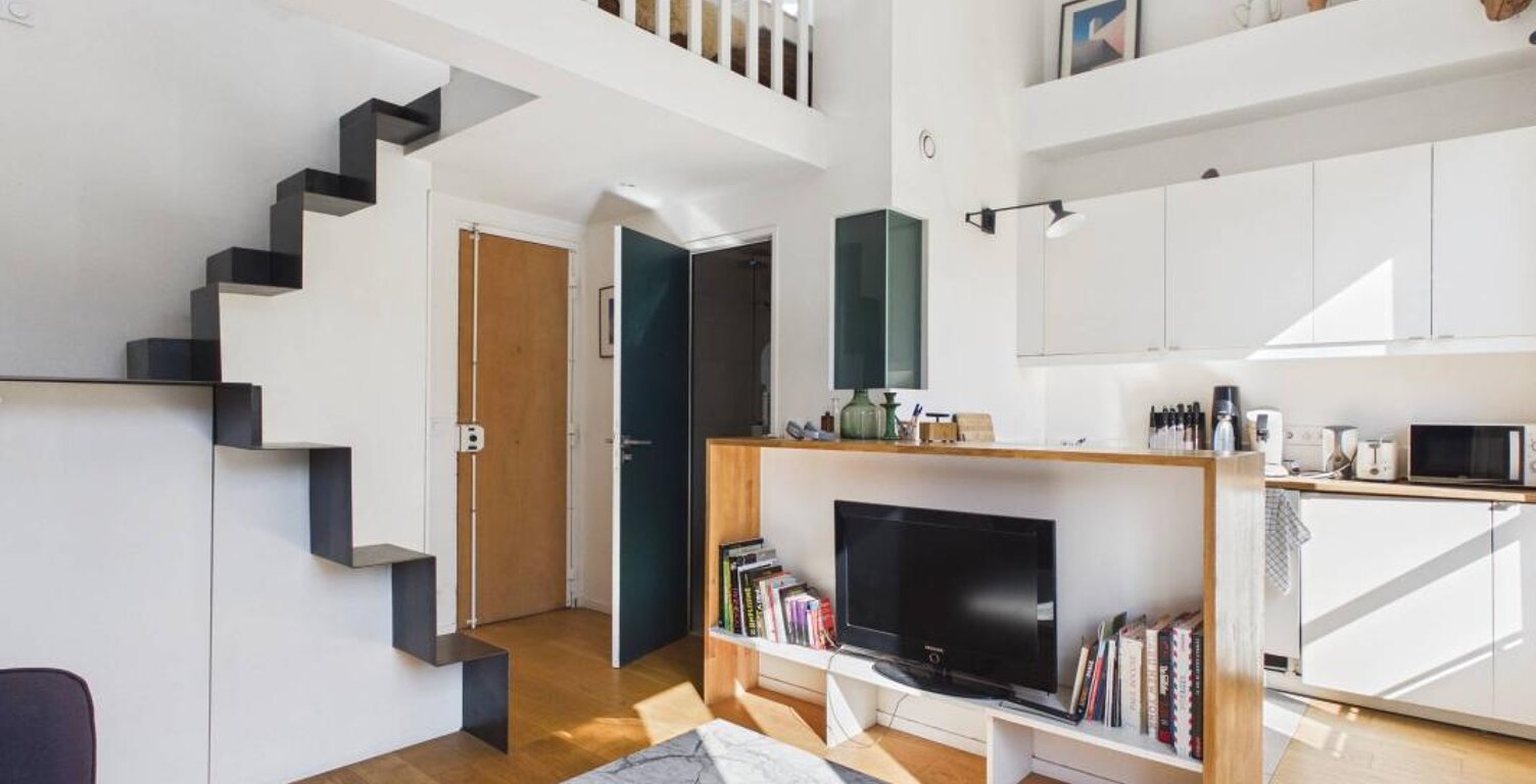 Studio avec mezzanine - Entièrement rénové - Cours de Vincennes — photo 1