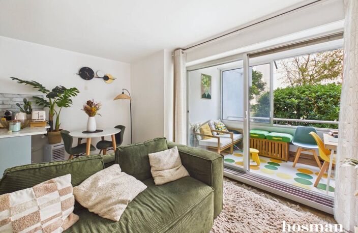 Appartement 3 pièces de 47m² avec balcon et terrasse - Rue Lecourbe, Paris — photo 2