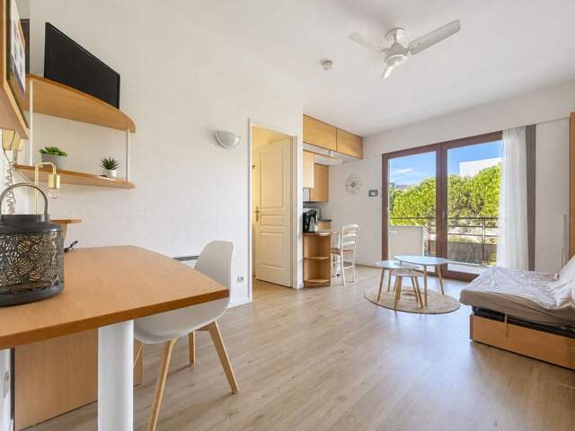 APPARTEMENT T2 + TERRASSE ET PARKING AUX MINIMES — photo du bien