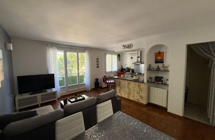 Appartement à Vienne – Vue Dégagée & Garage — photo 4