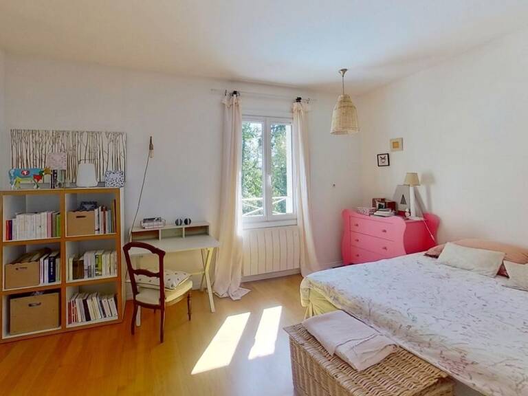 EXCLUSIVITE MAGNIFIQUE MAISON 5 CHAMBRES AVEC PISCINE AU DU GOLF DE LA TOUR DE SALVAGNY — photo 1