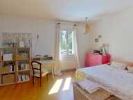 EXCLUSIVITE MAGNIFIQUE MAISON 5 CHAMBRES AVEC PISCINE CHAUFFEE qui donne sur le GOLF DE LA TOUR DE SALVAGNY — photo 4