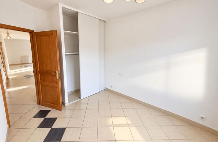 Duplex au centre ville de DAX — photo 4