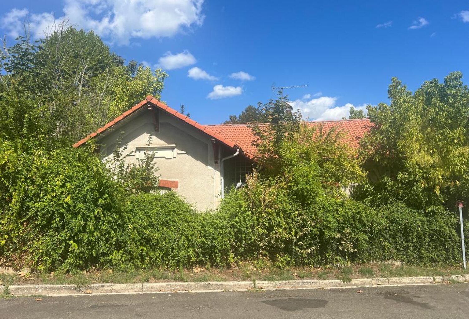 Maison À Vendre — photo 1