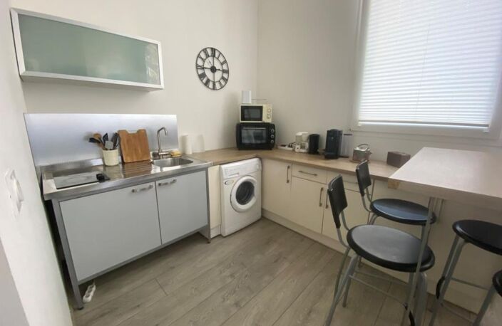 LE HAVRE, QUARTIER CASINO - Appartement F1 meublé — photo 4