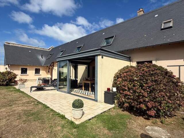 BELLE MAISON FAMILIALE DE 161 M² – AU CALME — photo du bien