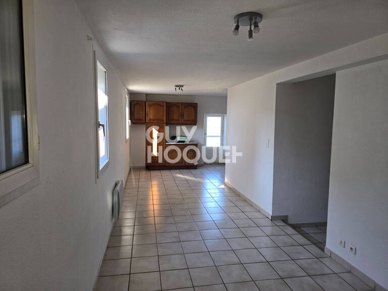 Appartement 3 pièces à louer à Vinezac, proche écoles et commodités — photo 1