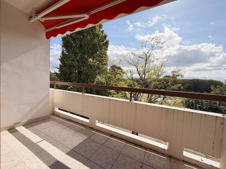 Appartement À Vendre T3 Vue Loire 67 m2 — photo 1