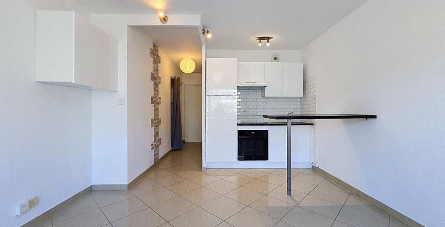 Appartement À Vendre — photo 1