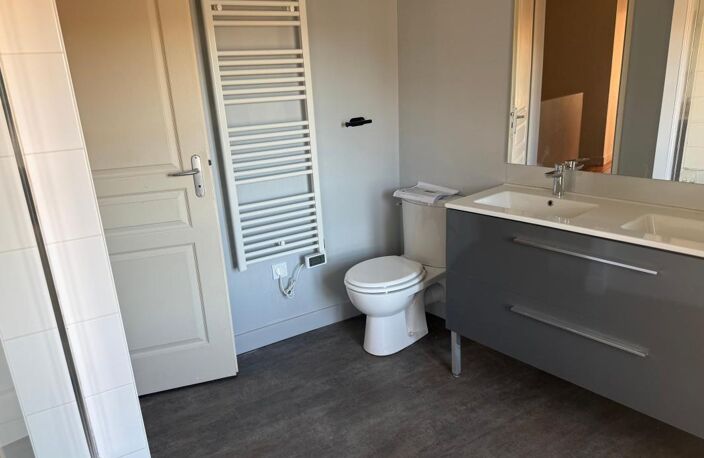 Appartement À Louer centre de  Niort — photo 5