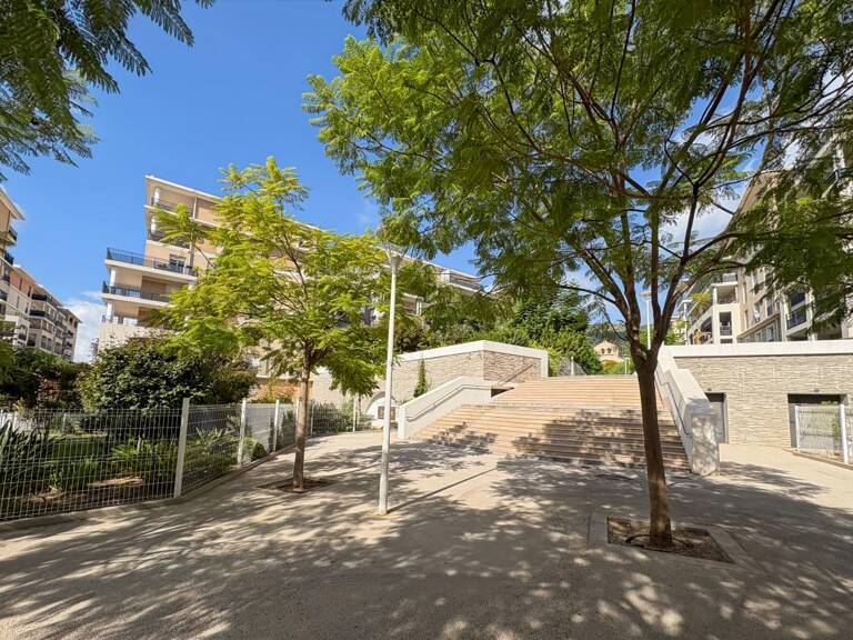 Appartement À Vendre — photo 1