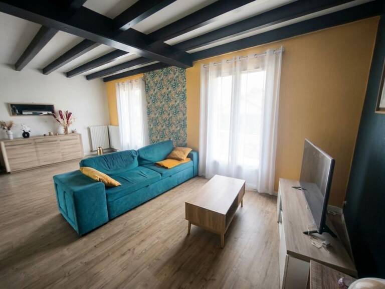 Maison de bourg rénovée - 196 m² - 5 chambres - Terrain, piscine & garages — photo 1