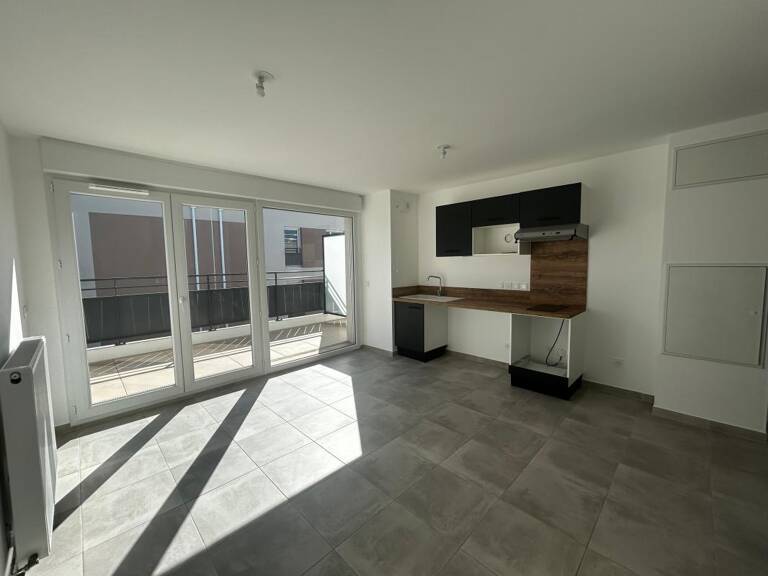 Appartement T2 - Résidence neuve - Dernier étage — photo 1