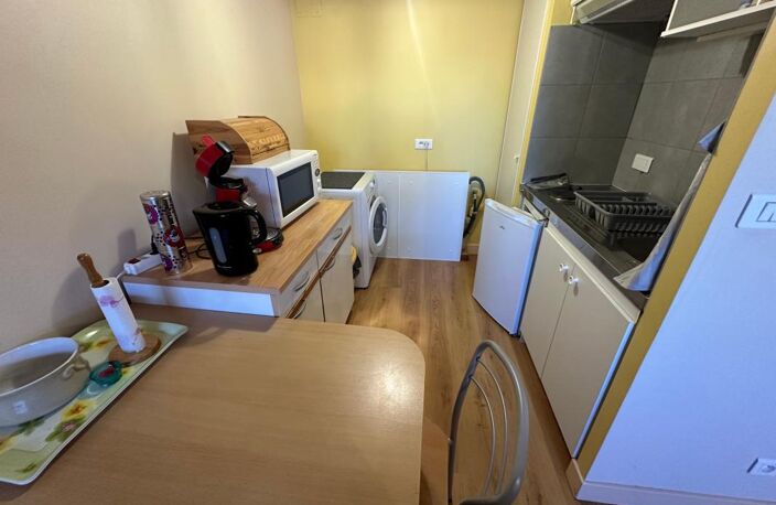   À LOUER – STUDIO MEUBLÉ DE 34 M² À LIMOGES   — photo 4