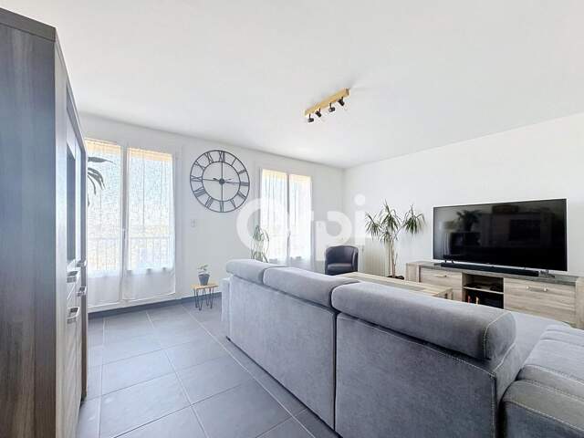 Limoges — Élégant T5 familial de 104 m² entièrement rénové avec vue panoramique — photo du bien