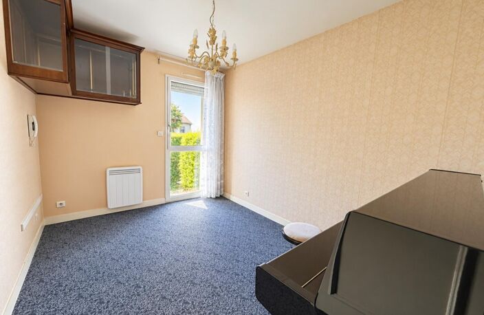 DUPLEX 4 CHAMBRES AVEC JARDIN PRIVATIF ET GARAGE — photo 3