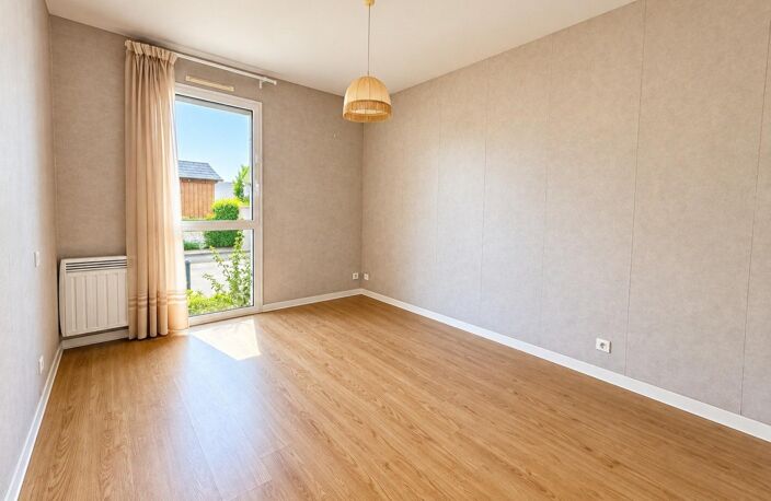 DUPLEX 4 CHAMBRES AVEC JARDIN PRIVATIF ET GARAGE — photo 4