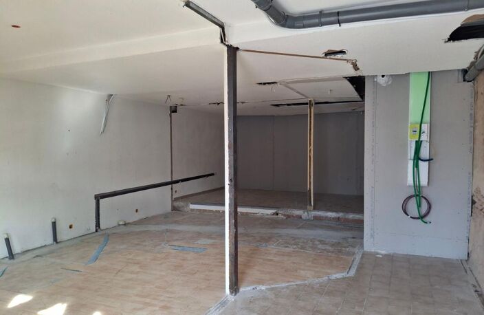 TOULOUSE - PLACE DUPUY - PLATEAU A AMENAGE 50 M² - VU SUR LE PORT SAINT SAUVEUR — photo 2