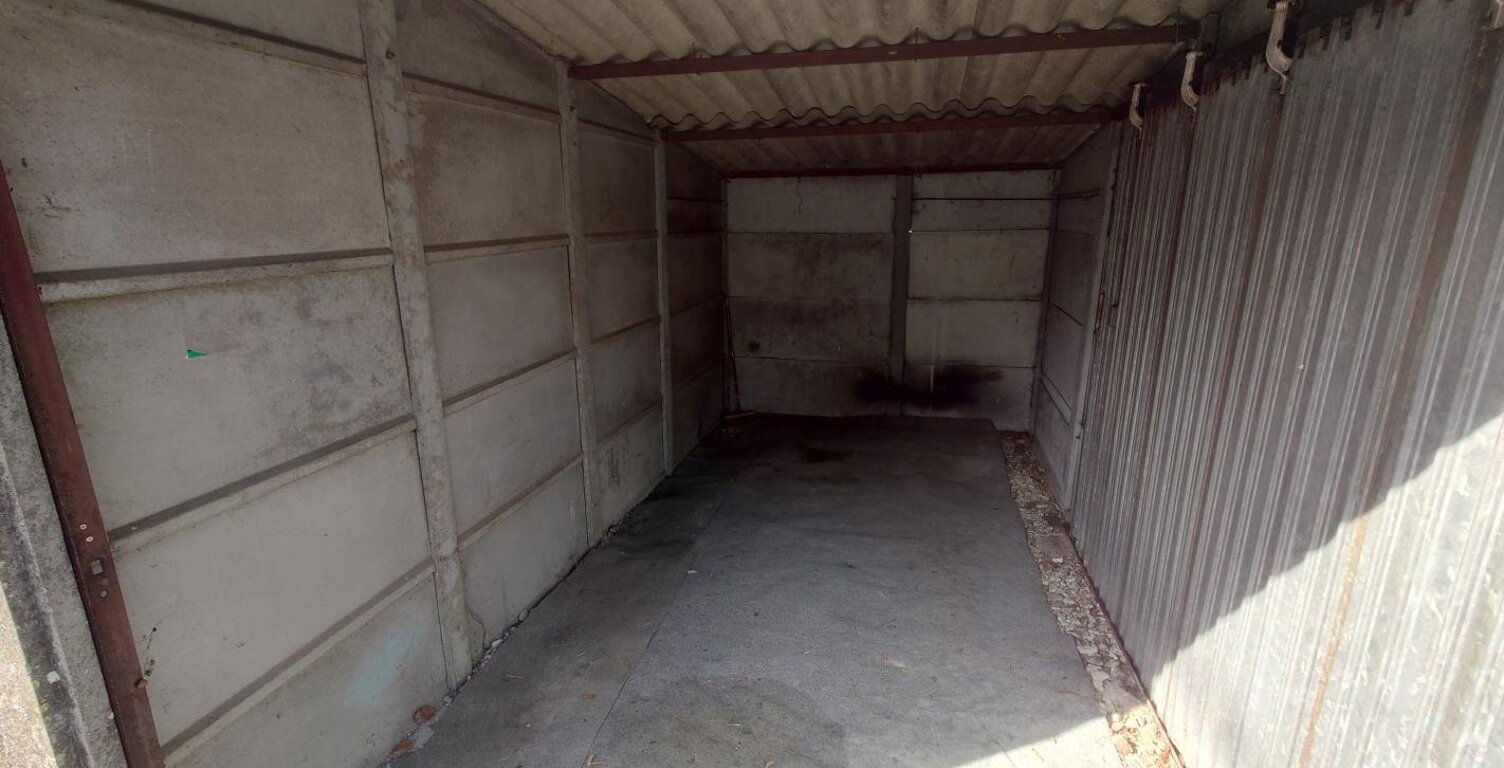 Garage À Louer POITIERS — photo 1