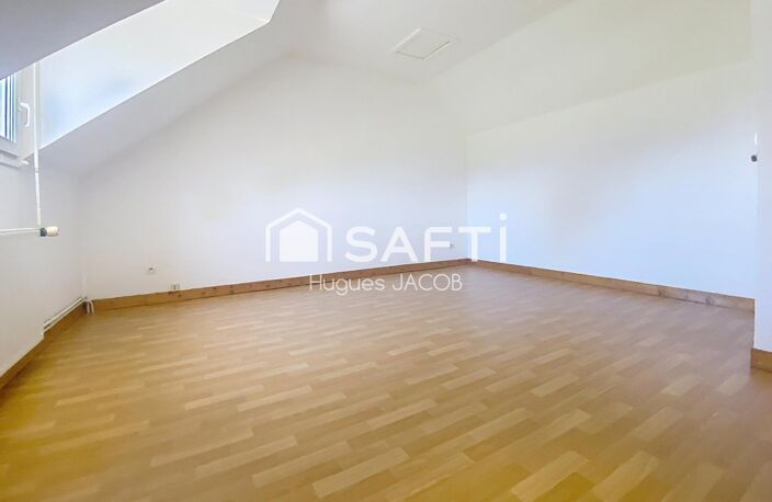 Maison 3 pièces avec une cave et une dépendance — photo 4