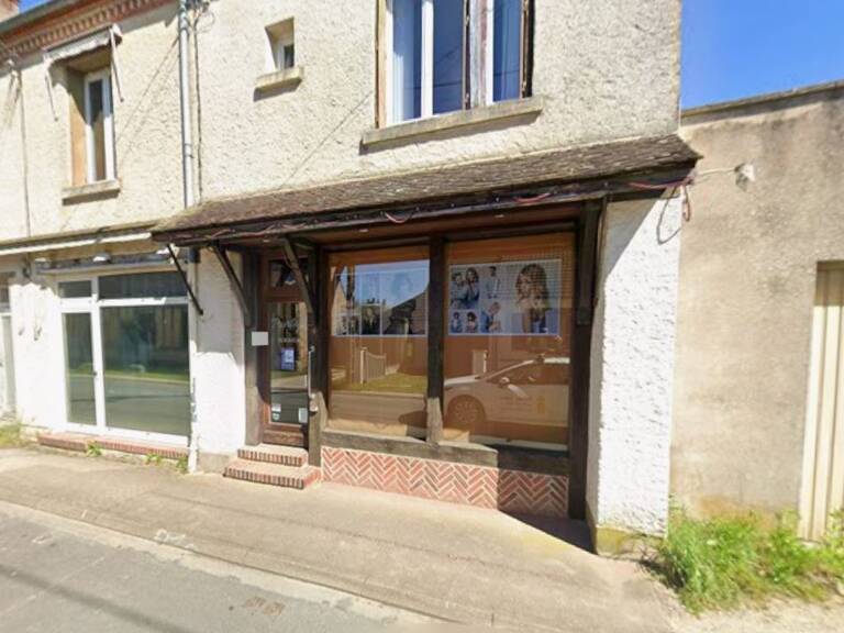 LOCAL COMMERCIAL LOUÉ – EMPLACEMENT DE QUALITÉ AU CŒUR DE LA FERTÉ-SAINT-AUBIN — photo 1