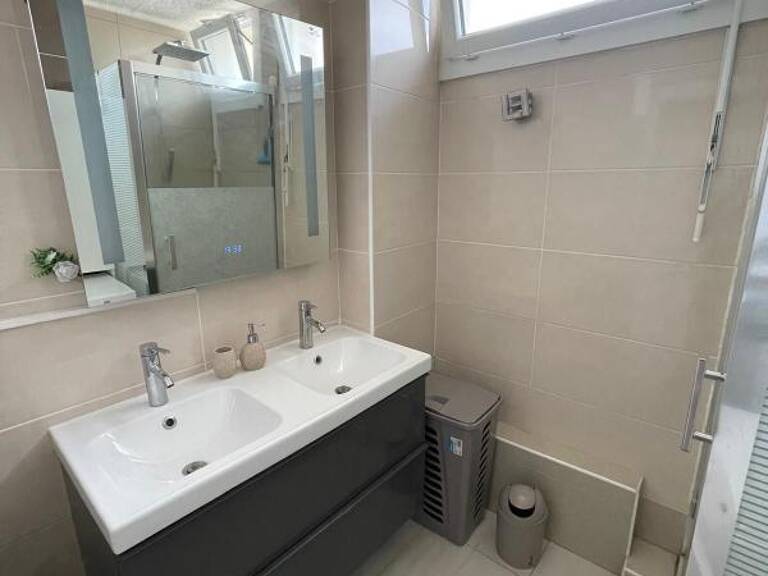 Lumière, espace et sérénité — Bel appartement 4 pièces de 76 m² rénové — photo 1