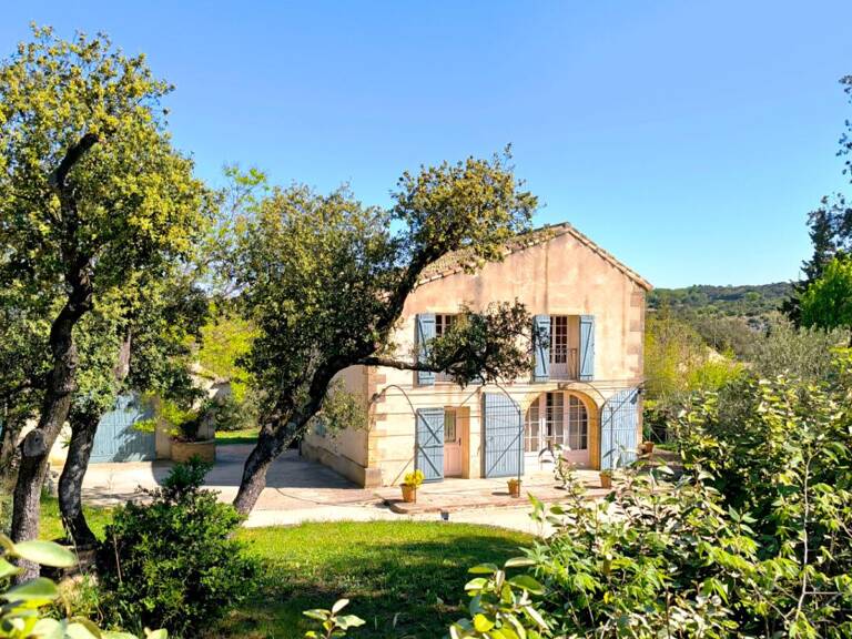 Maison ancienne de charme avec jardin — photo 1