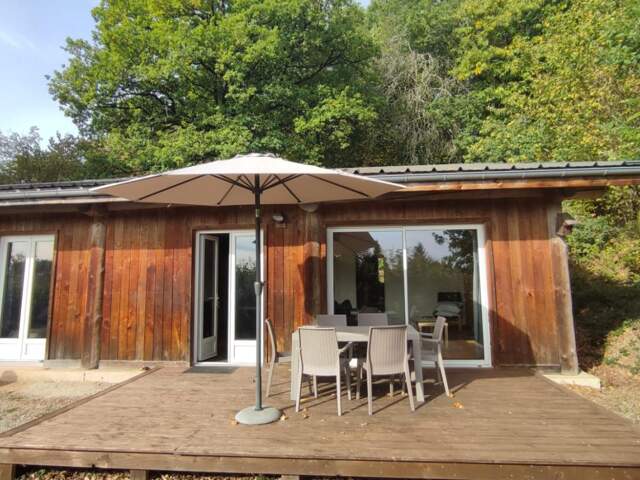 Chalet 3 chambres, de plain pied, Neuvic 19160 — photo du bien