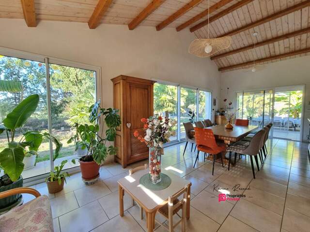 Maison 3 chambres 166 m² -  sous-sol total  - terrain 4800 m² - potentiel foncier — photo du bien