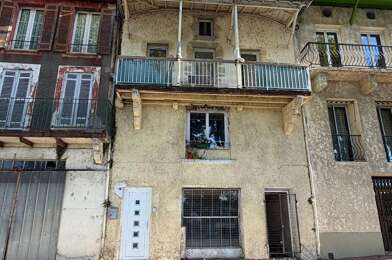 Immeuble  209000 €
