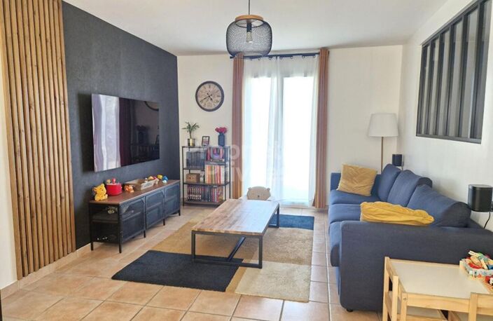 Maison 6 pièces - Saint Laurent d'Arce — photo 4