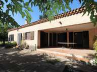 ARLES  Quartier Gimeaux  Maison de  200 m² sur 8 000 m² de terrain — photo 2