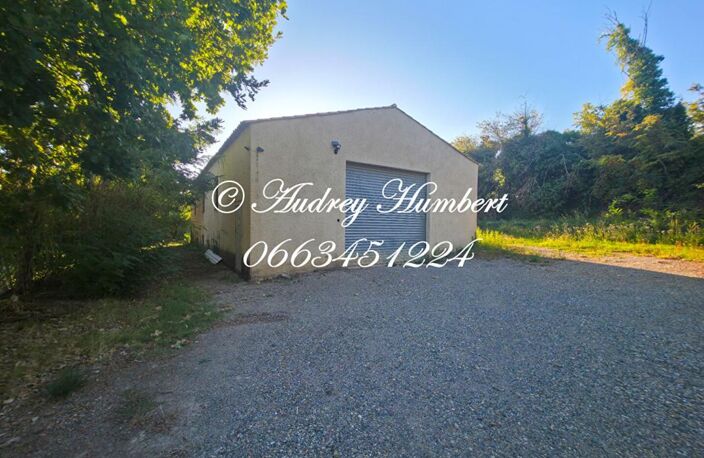 EXCLUSIVITE, PIERREVERT, ensemble immobilier composé d'un ENTREPOT + TERRAIN CONSTRUCTIBLE de 4000 m² — photo 3