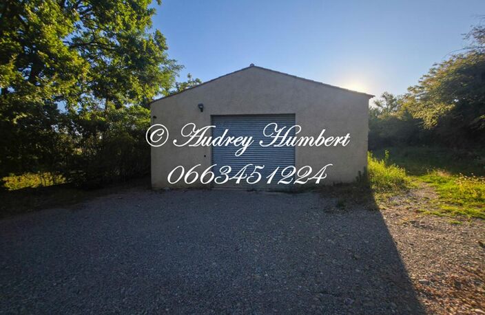 EXCLUSIVITE, PIERREVERT, ensemble immobilier composé d'un ENTREPOT + TERRAIN CONSTRUCTIBLE de 4000 m² — photo 4