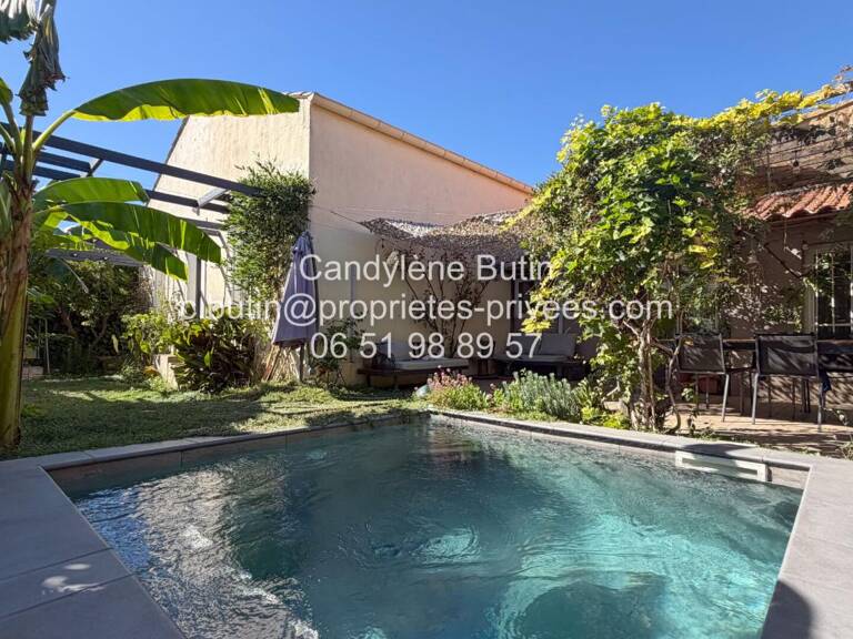 Maison de charme de plain-pied de 129 m² avec piscine et jardin intimiste ,Centre-ville — photo 1