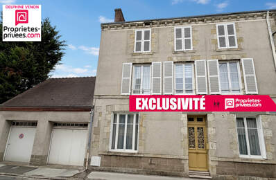 Exclusivité - Maison bourgeoise en hyper centre à Chateauneuf Sur Loire avec double garage, cave et dépendance — photo du bien