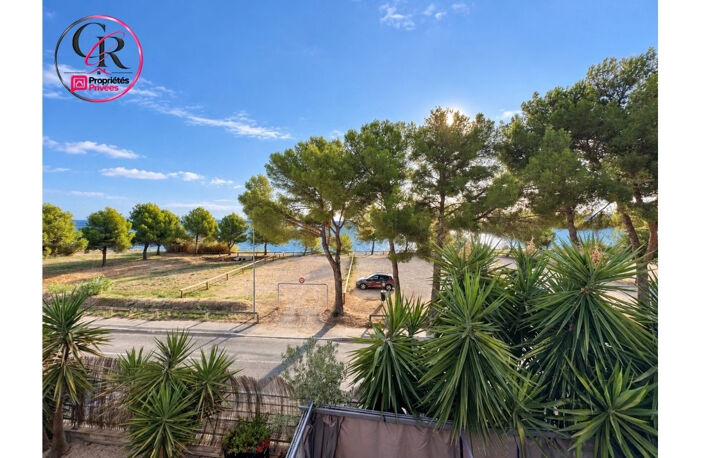 COUP DE COEUR - VUE PANORAMIQUE SUR L'ÉTANG-TERRASSE 30 M² - CALME ABSOLU — photo 2