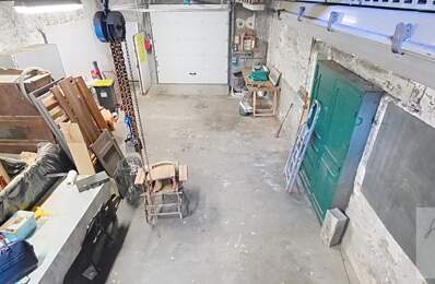 Garage à aménager — photo du bien