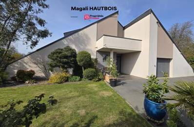 Maison d'Architecte à proximité de Saint-Hilaire-du-Harcouët,  9 pièce(s) 229 m2 — photo du bien
