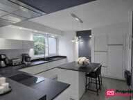 Maison d'Architecte à proximité de Saint-Hilaire-du-Harcouët,  9 pièce(s) 229 m2 — photo 4