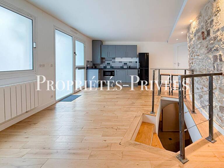 Appartement de 58 m² en souplex - Paris 10e — photo 1