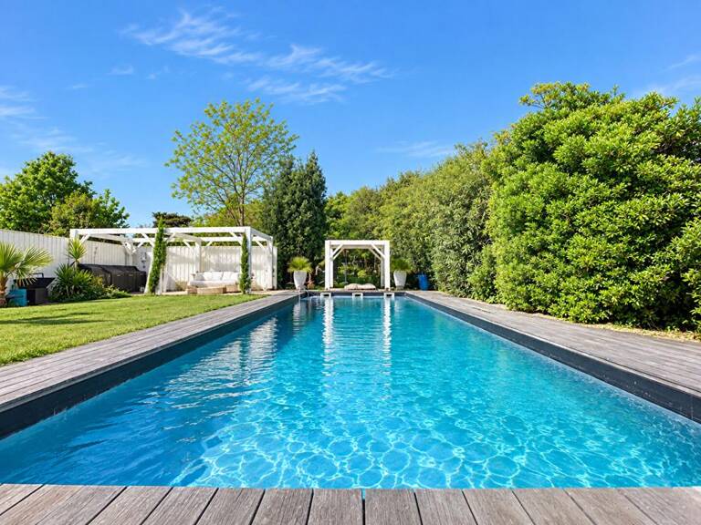 Vente Maison 230m2 BEGLES (33130) — photo 1