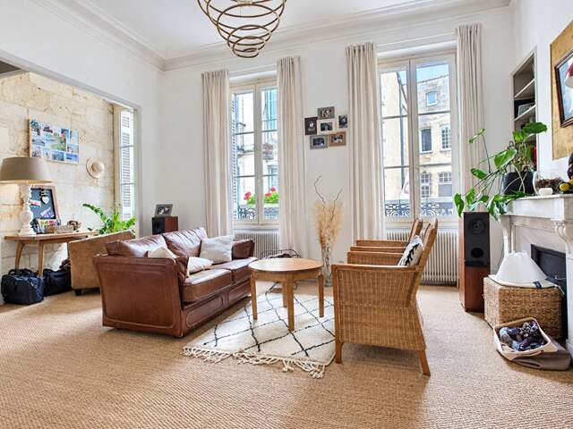 Vente Immeuble 238m2 BORDEAUX (33000) — photo du bien