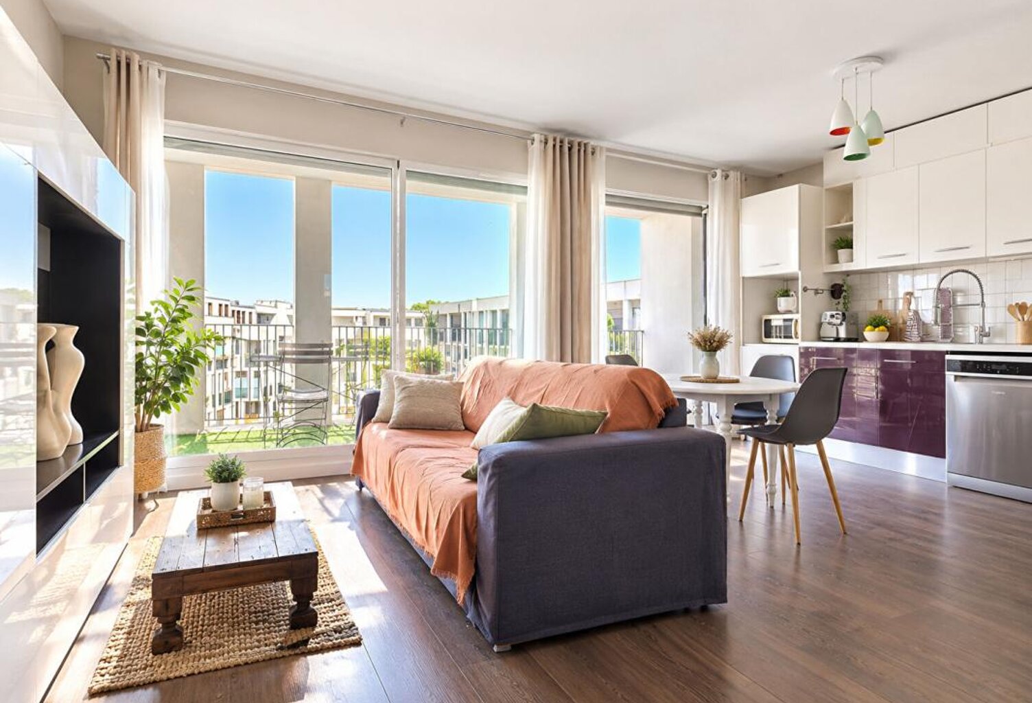 Vente T4 78m2 BORDEAUX (33800) — photo 1
